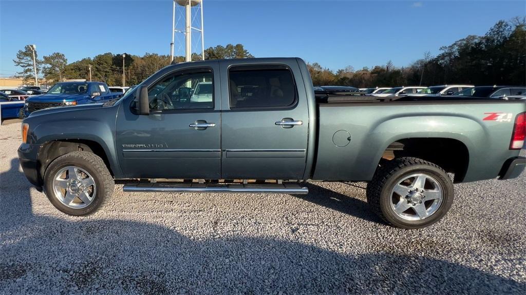 used 2011 GMC Sierra 2500 car, priced at $22,986