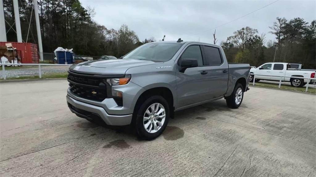 new 2024 Chevrolet Silverado 1500 car, priced at $40,330