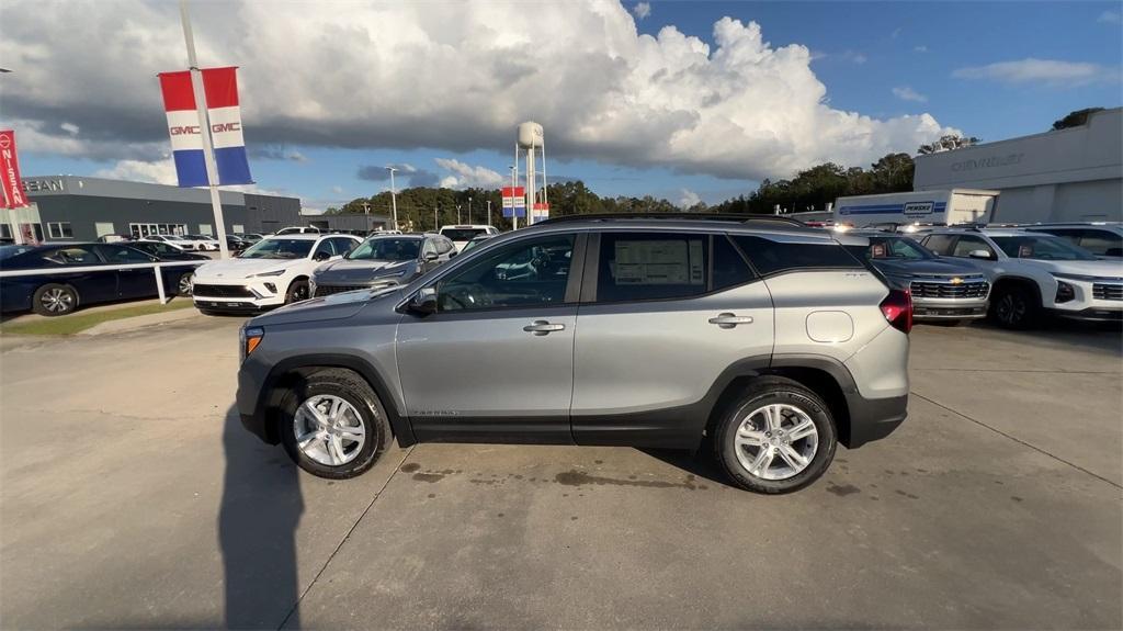 new 2024 GMC Terrain car, priced at $24,715