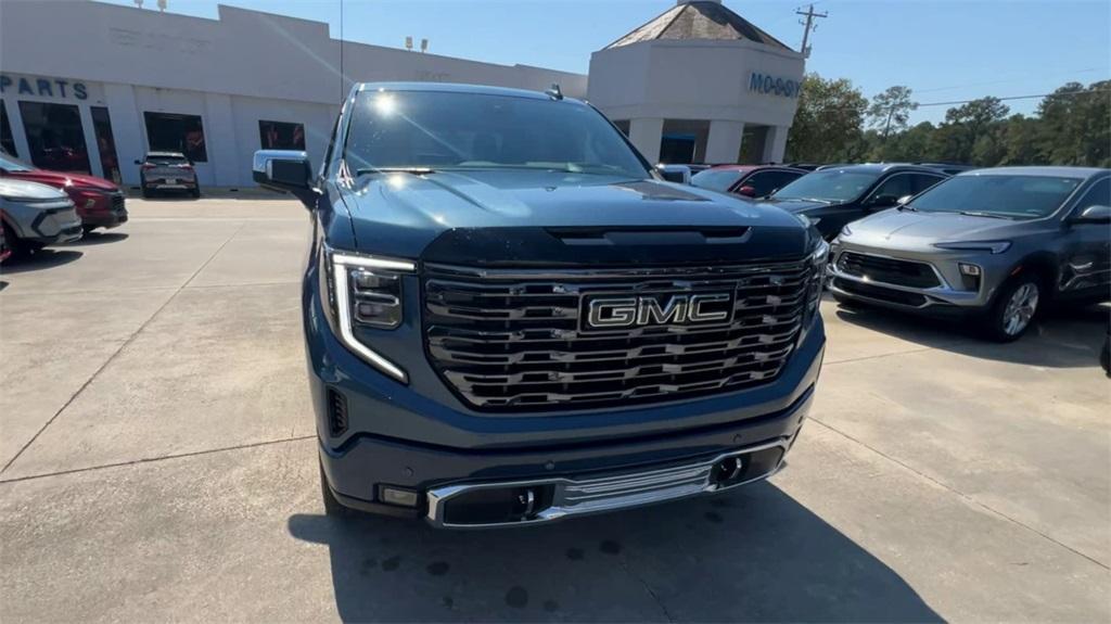 new 2025 GMC Sierra 1500 car, priced at $81,989