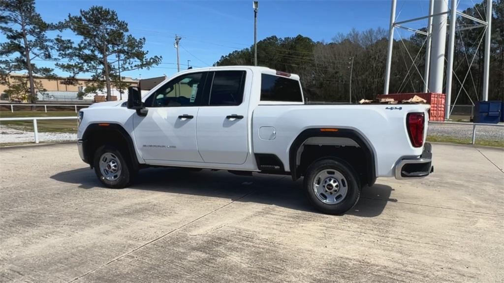 new 2024 GMC Sierra 2500 car, priced at $49,730