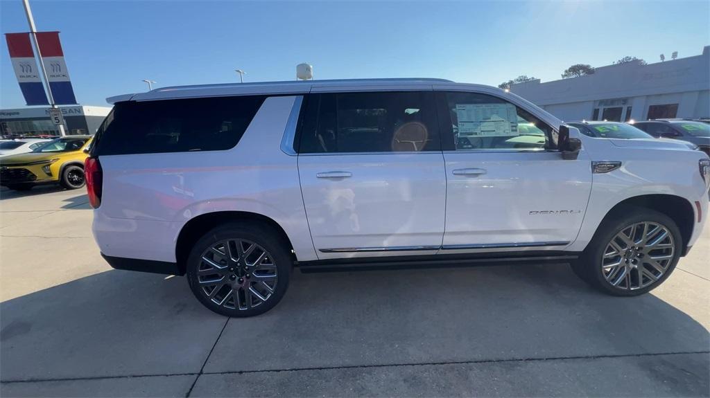 new 2025 GMC Yukon XL car, priced at $109,390