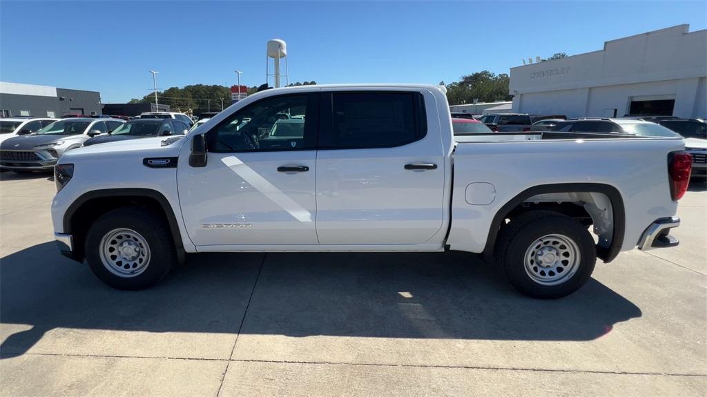 new 2025 GMC Sierra 1500 car, priced at $42,945