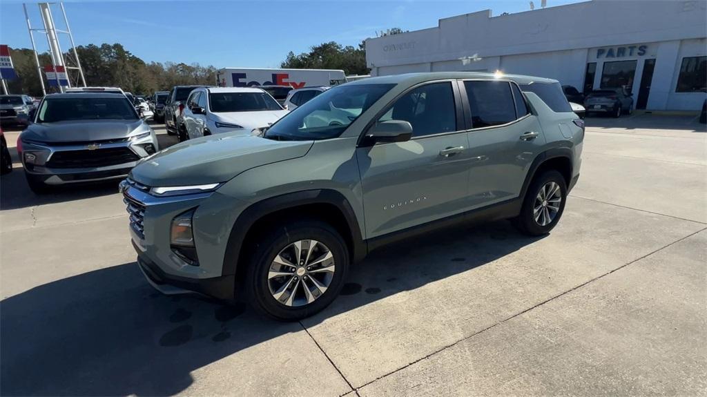 new 2025 Chevrolet Equinox car, priced at $29,995