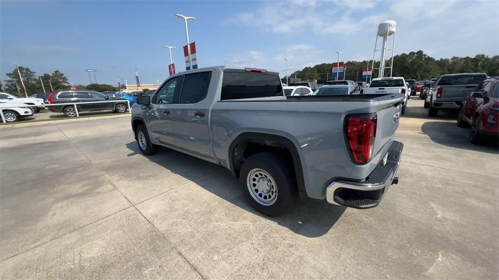 new 2025 GMC Sierra 1500 car, priced at $43,440