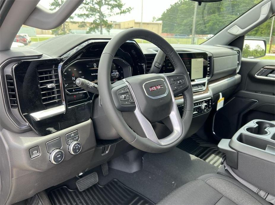 new 2024 GMC Sierra 1500 car, priced at $47,485