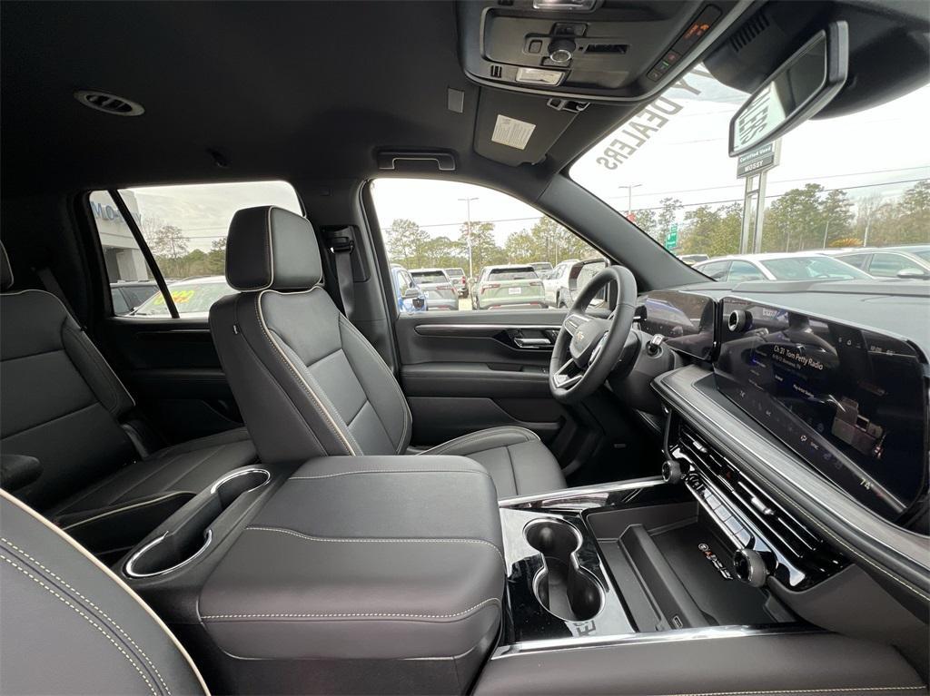 new 2025 Chevrolet Tahoe car, priced at $73,590