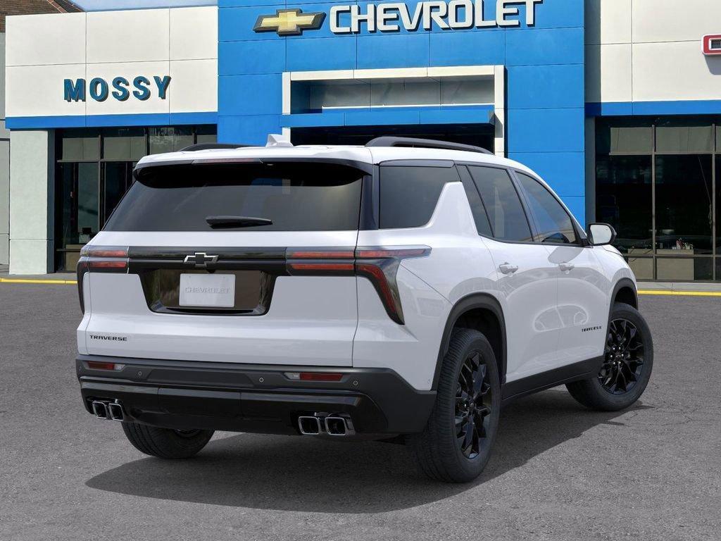 new 2026 Chevrolet Traverse car, priced at $44,043