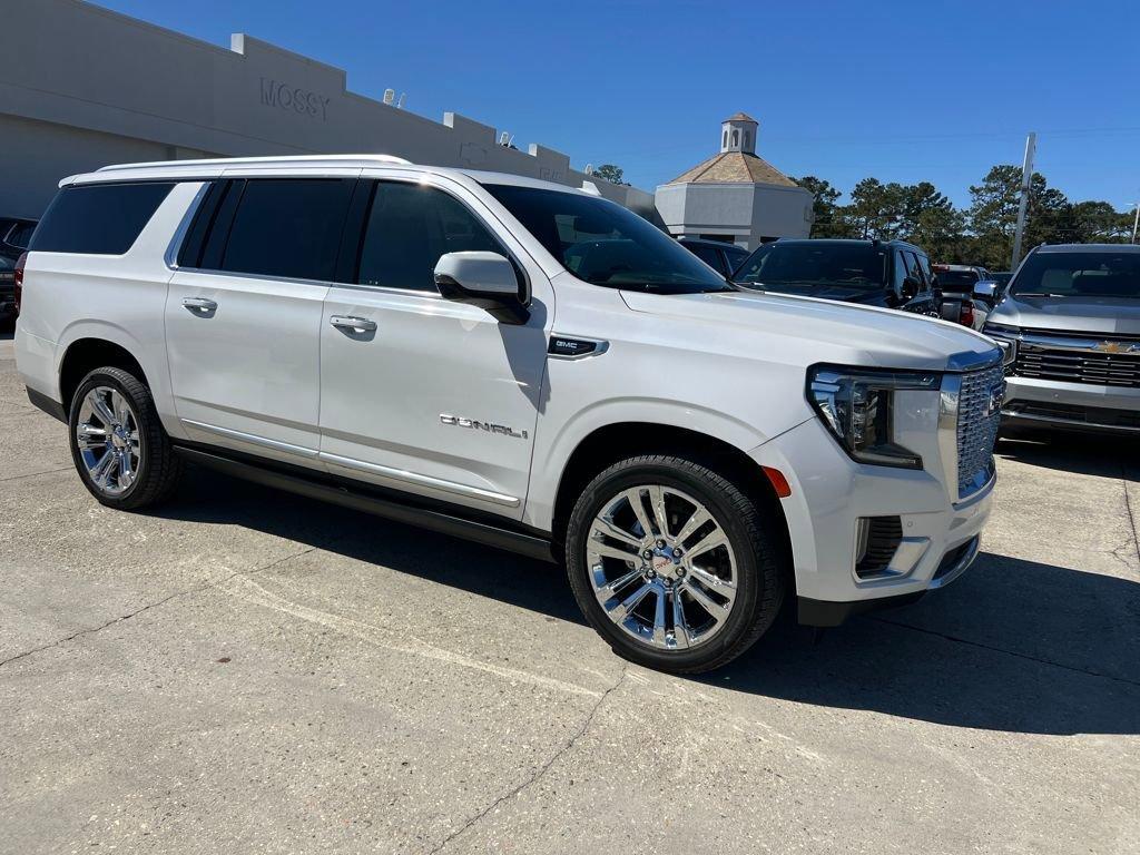 used 2021 GMC Yukon XL car, priced at $46,442
