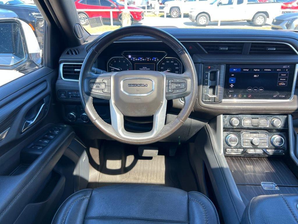 used 2021 GMC Yukon XL car, priced at $46,442