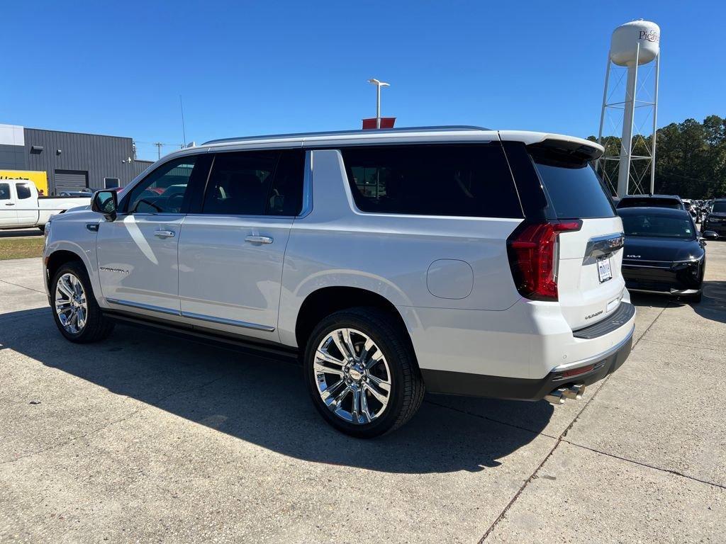 used 2021 GMC Yukon XL car, priced at $46,442