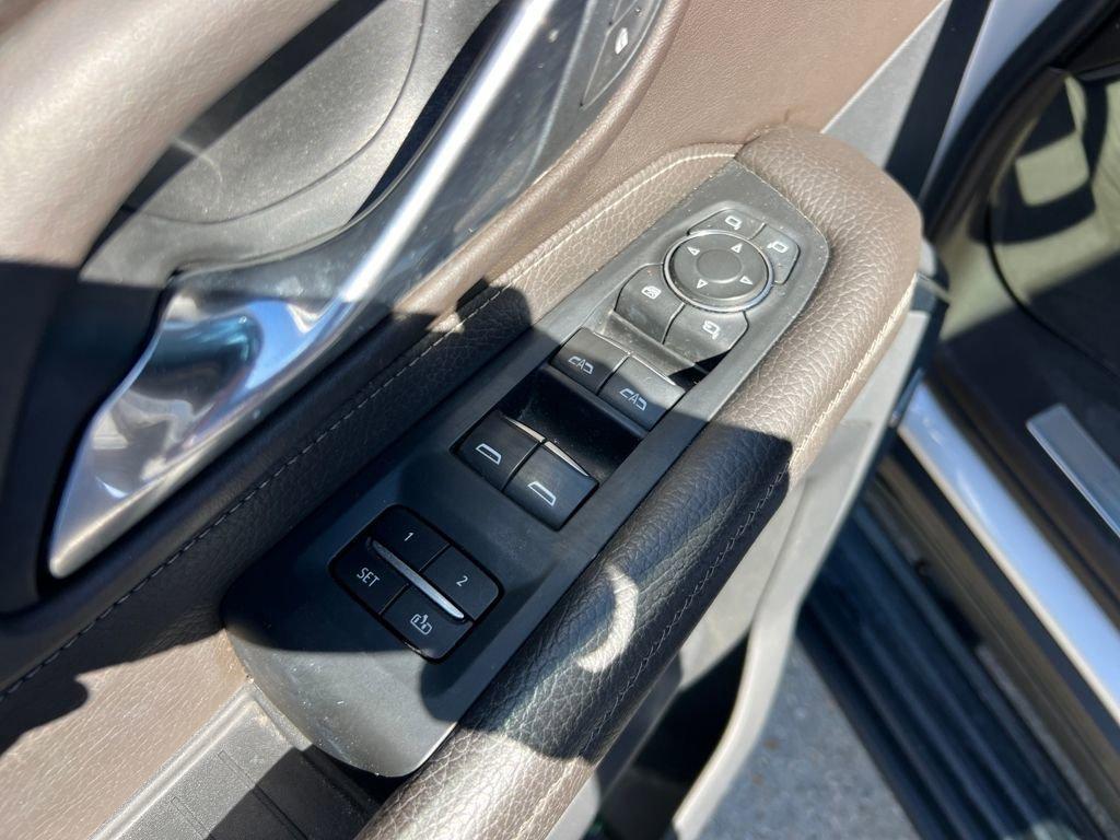 used 2021 GMC Yukon XL car, priced at $46,442