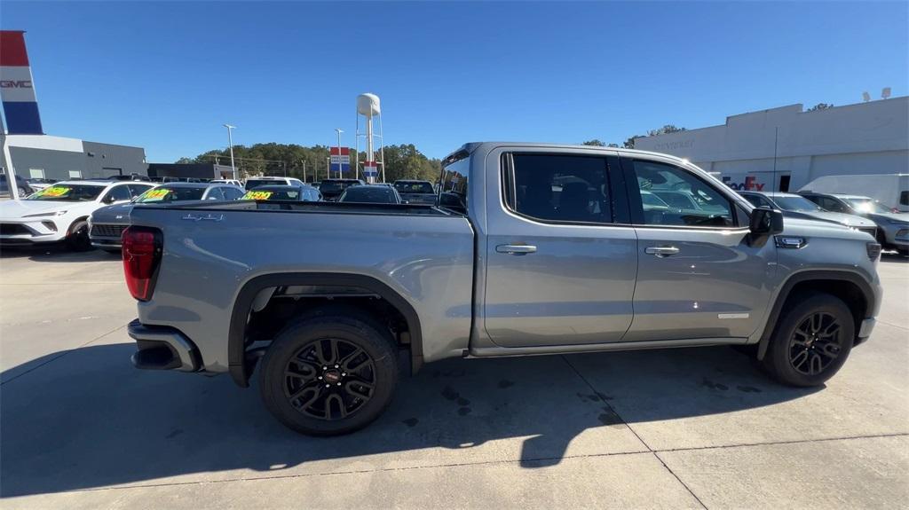 new 2025 GMC Sierra 1500 car, priced at $53,280