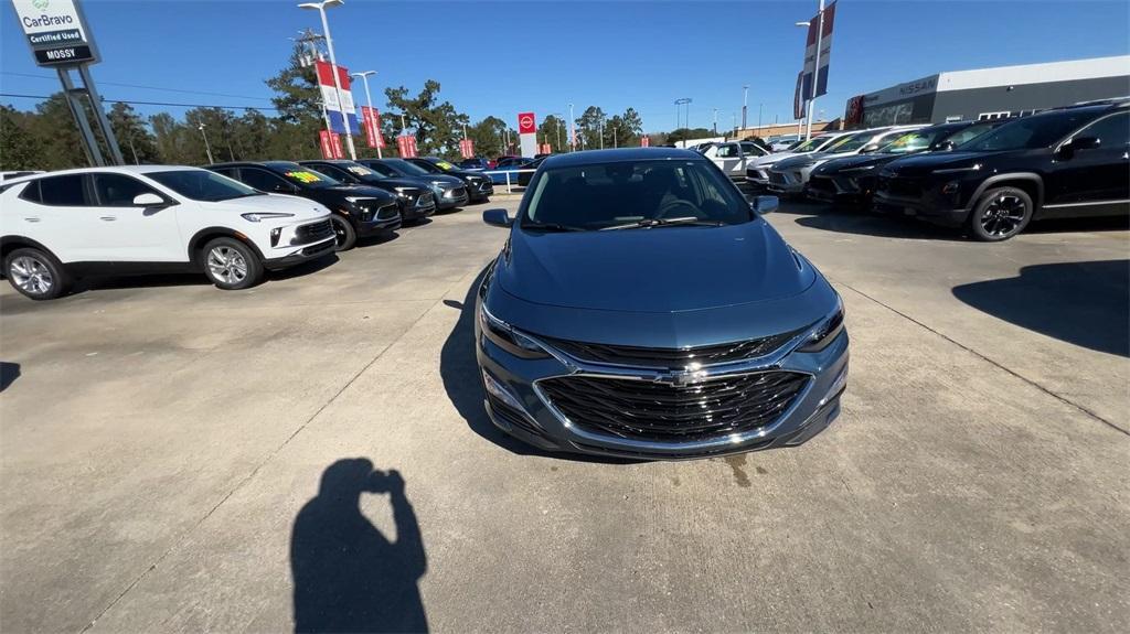 new 2025 Chevrolet Malibu car, priced at $25,245