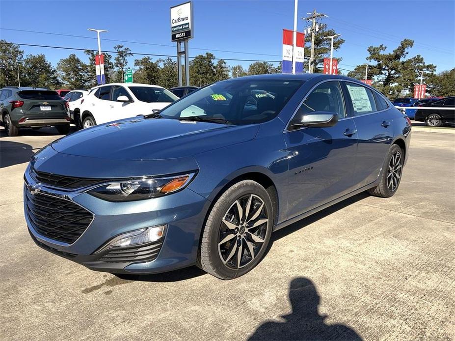 new 2025 Chevrolet Malibu car, priced at $25,245