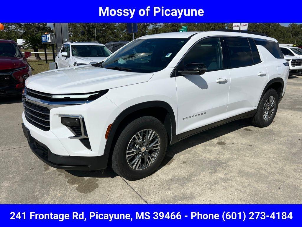 used 2024 Chevrolet Traverse car, priced at $32,078