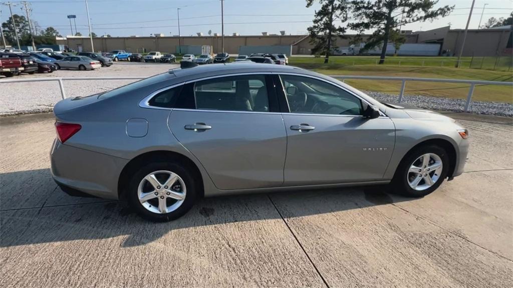 new 2025 Chevrolet Malibu car, priced at $22,245