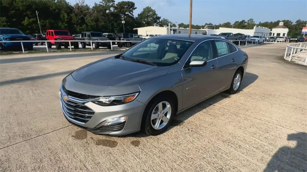 new 2025 Chevrolet Malibu car, priced at $22,245