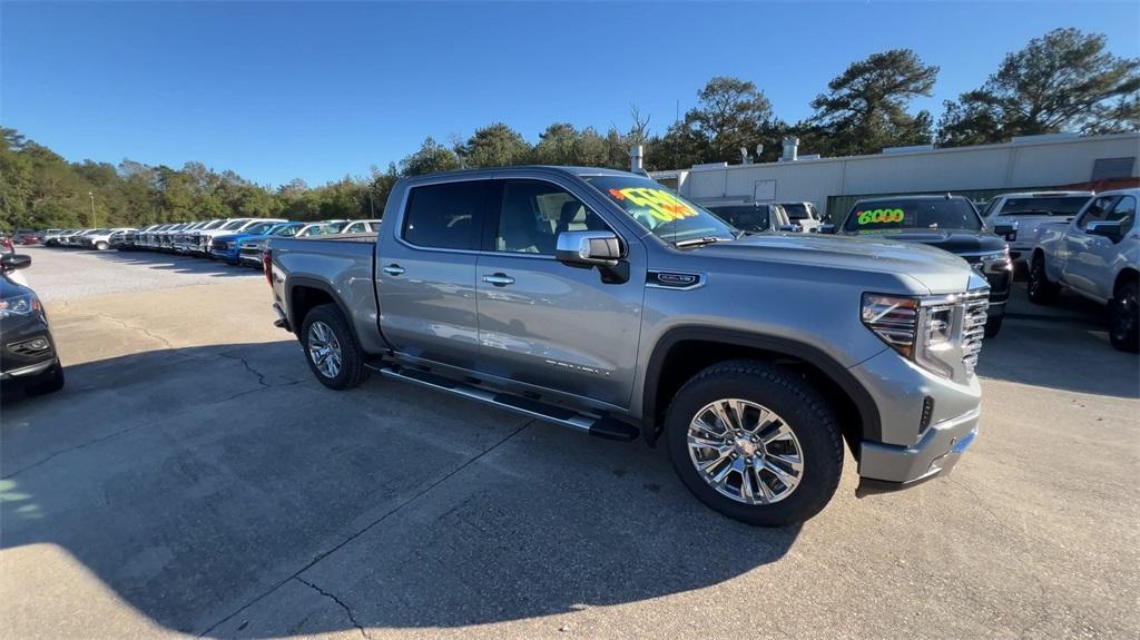 new 2025 GMC Sierra 1500 car, priced at $67,630