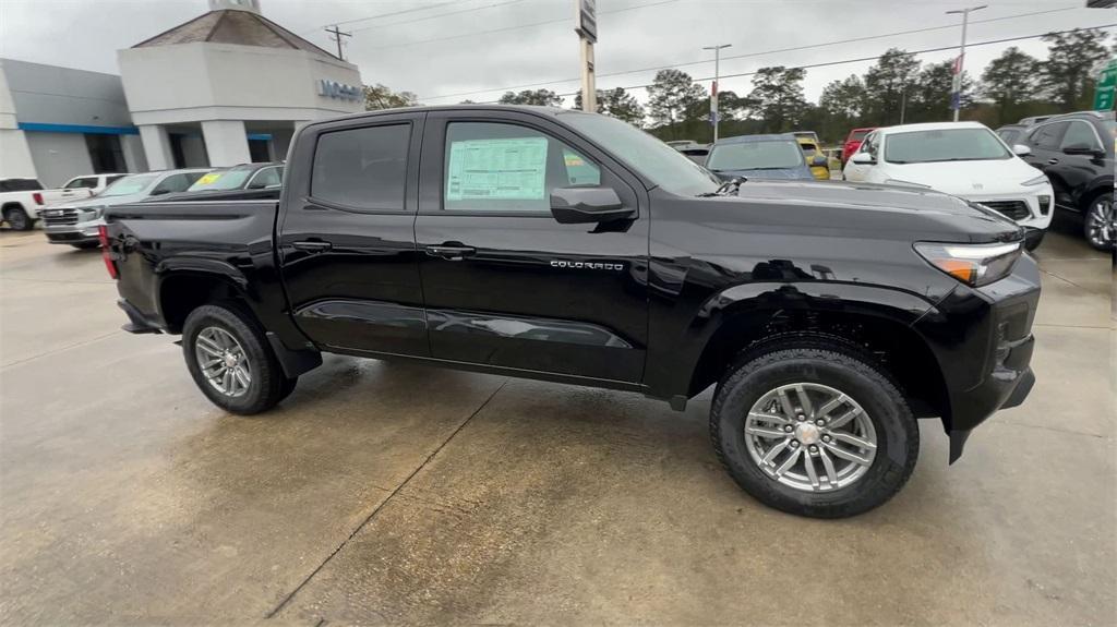 new 2024 Chevrolet Colorado car, priced at $38,245