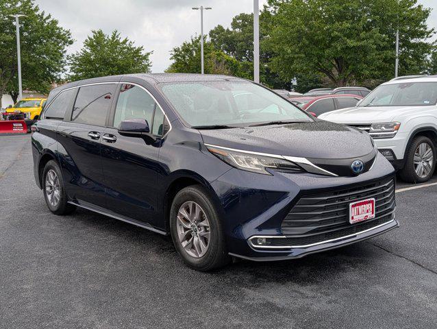 used 2022 Toyota Sienna car