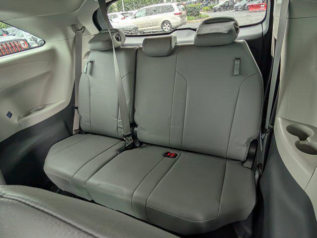 used 2022 Toyota Sienna car
