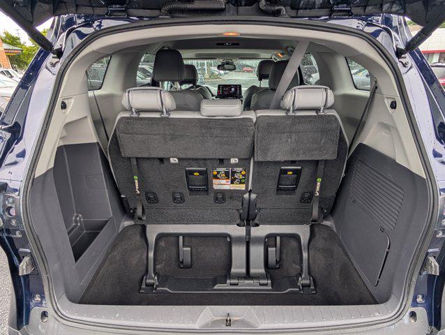 used 2022 Toyota Sienna car