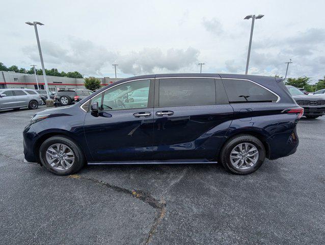 used 2022 Toyota Sienna car