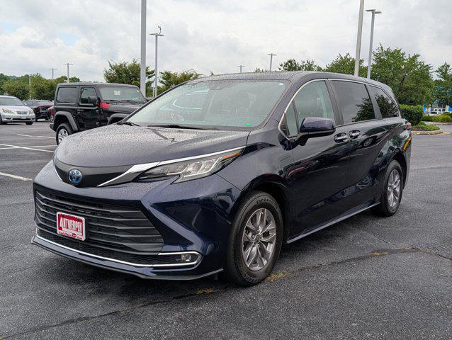used 2022 Toyota Sienna car