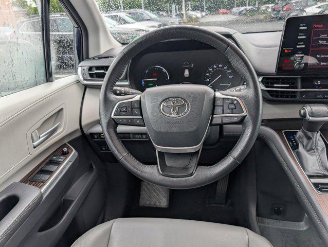 used 2022 Toyota Sienna car