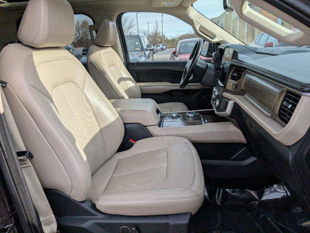 used 2022 Ford Expedition car, priced at $39,290