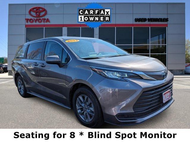 used 2022 Toyota Sienna car, priced at $39,474