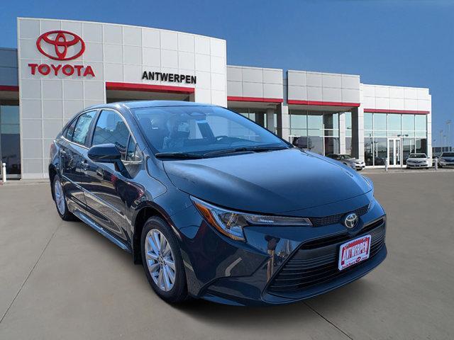 new 2025 Toyota Corolla car, priced at $25,678