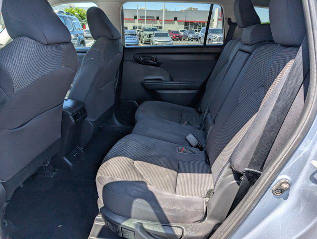used 2021 Toyota Highlander car, priced at $25,288