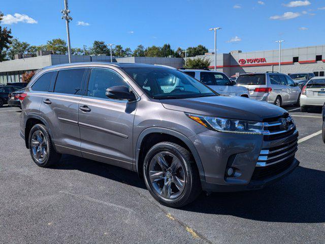 used 2018 Toyota Highlander car, priced at $26,890