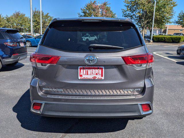 used 2018 Toyota Highlander car, priced at $26,890