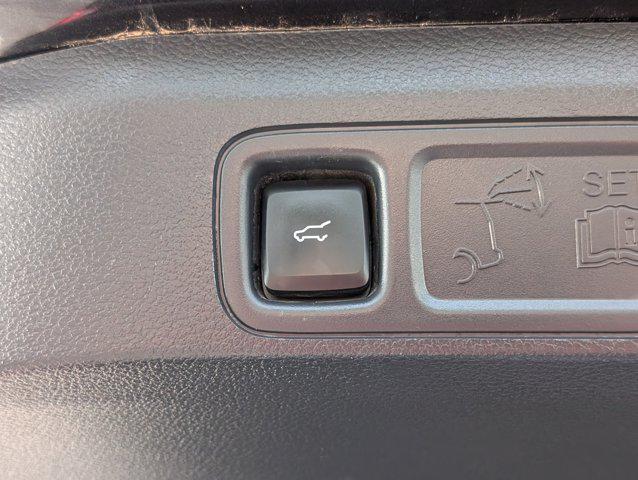 used 2024 Ford Expedition car, priced at $50,390