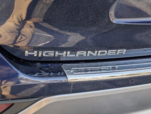 used 2022 Toyota Highlander Hybrid car, priced at $40,743