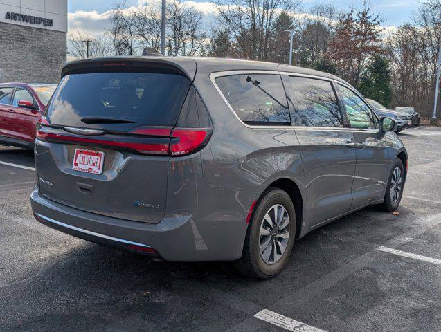 used 2022 Chrysler Pacifica Hybrid car, priced at $23,990