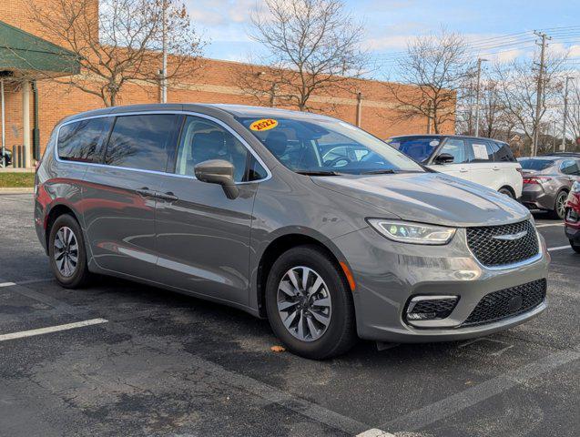 used 2022 Chrysler Pacifica Hybrid car, priced at $23,990