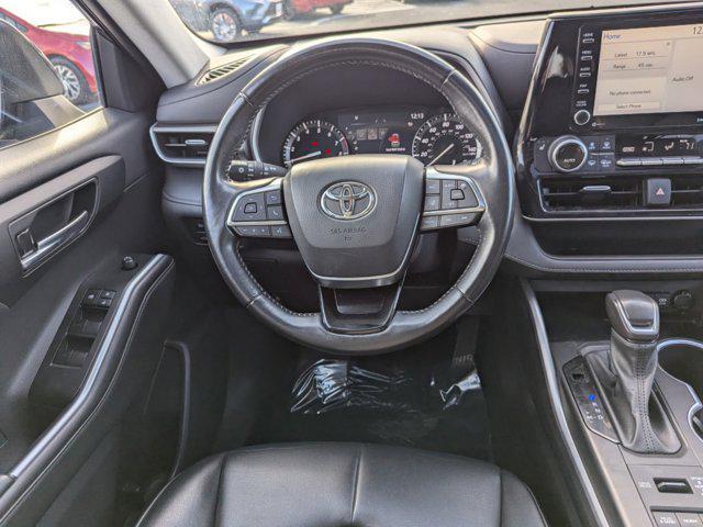 used 2021 Toyota Highlander car, priced at $30,990