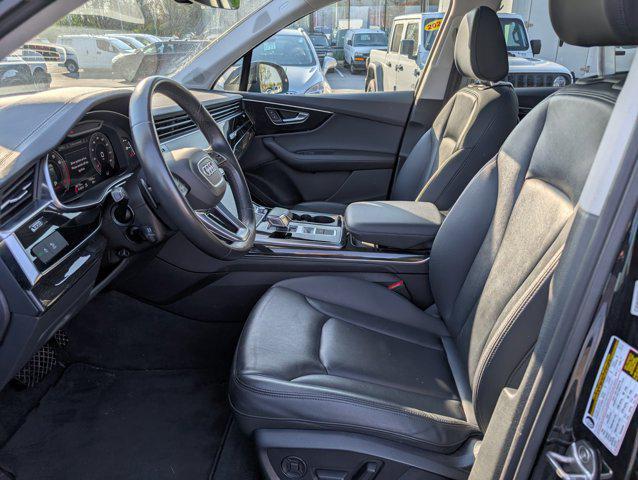 used 2023 Audi Q7 car, priced at $40,400