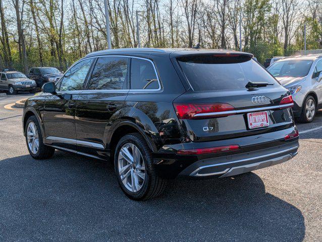 used 2023 Audi Q7 car, priced at $40,400