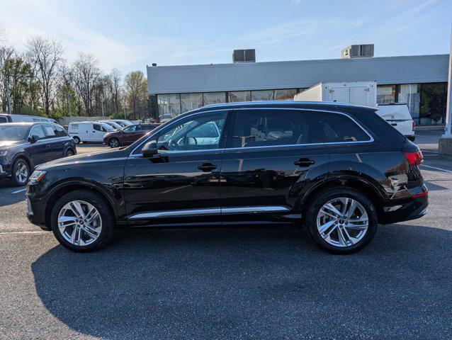 used 2023 Audi Q7 car, priced at $40,400