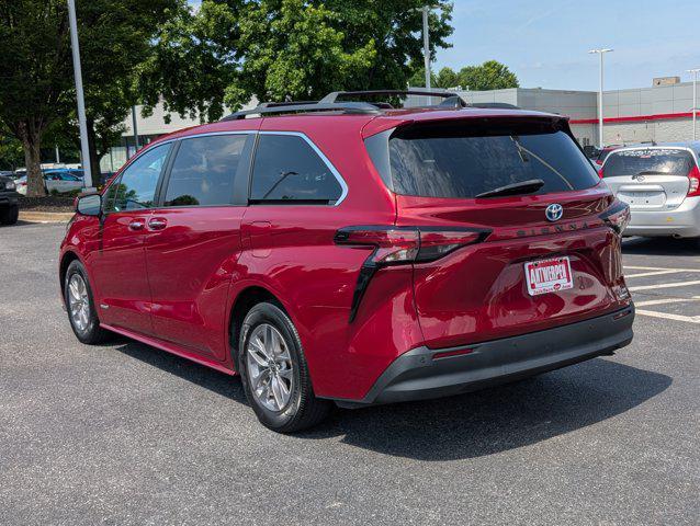 used 2021 Toyota Sienna car, priced at $35,562