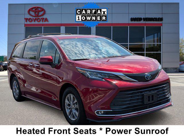 used 2021 Toyota Sienna car, priced at $35,562