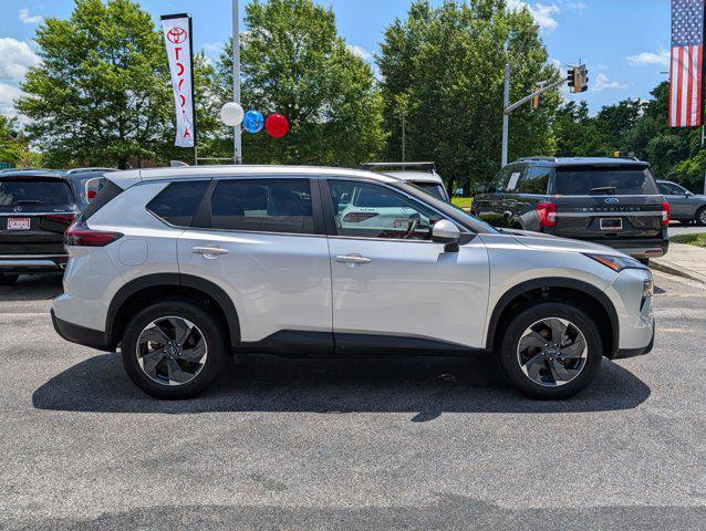 used 2025 Nissan Rogue car, priced at $27,223