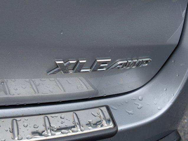 used 2015 Toyota Highlander car, priced at $16,500
