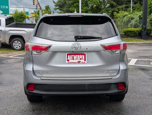 used 2015 Toyota Highlander car, priced at $16,500