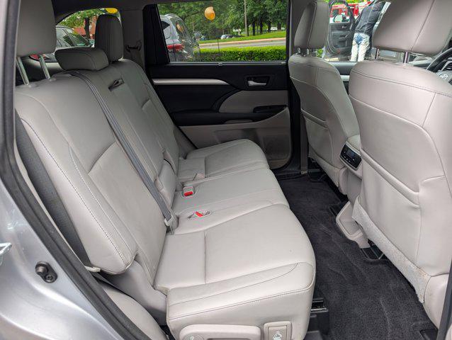 used 2015 Toyota Highlander car, priced at $16,500